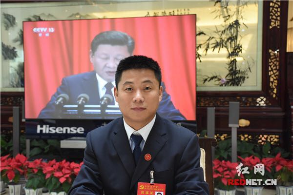 [黨代表熱議報告]龍秋亮：弘揚和傳承工匠精神