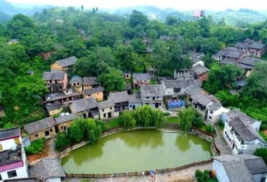 红星一网一云 专题资料库 正文小源会议旧址位于湖南省新田县金陵镇小