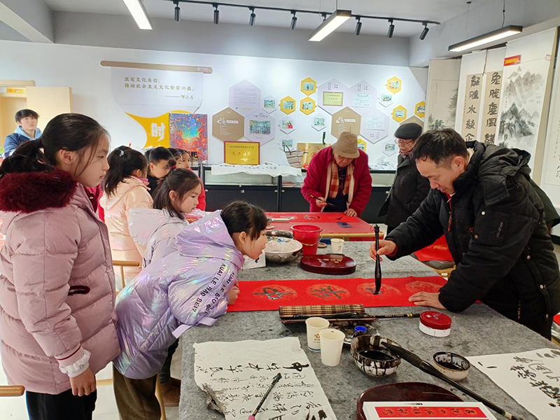 图片4.jpg 图片4.jpg